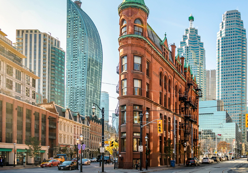 Canadian real estate firm using Salesforce.